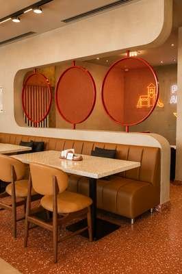 Naboulsi Restaurant — image 12
